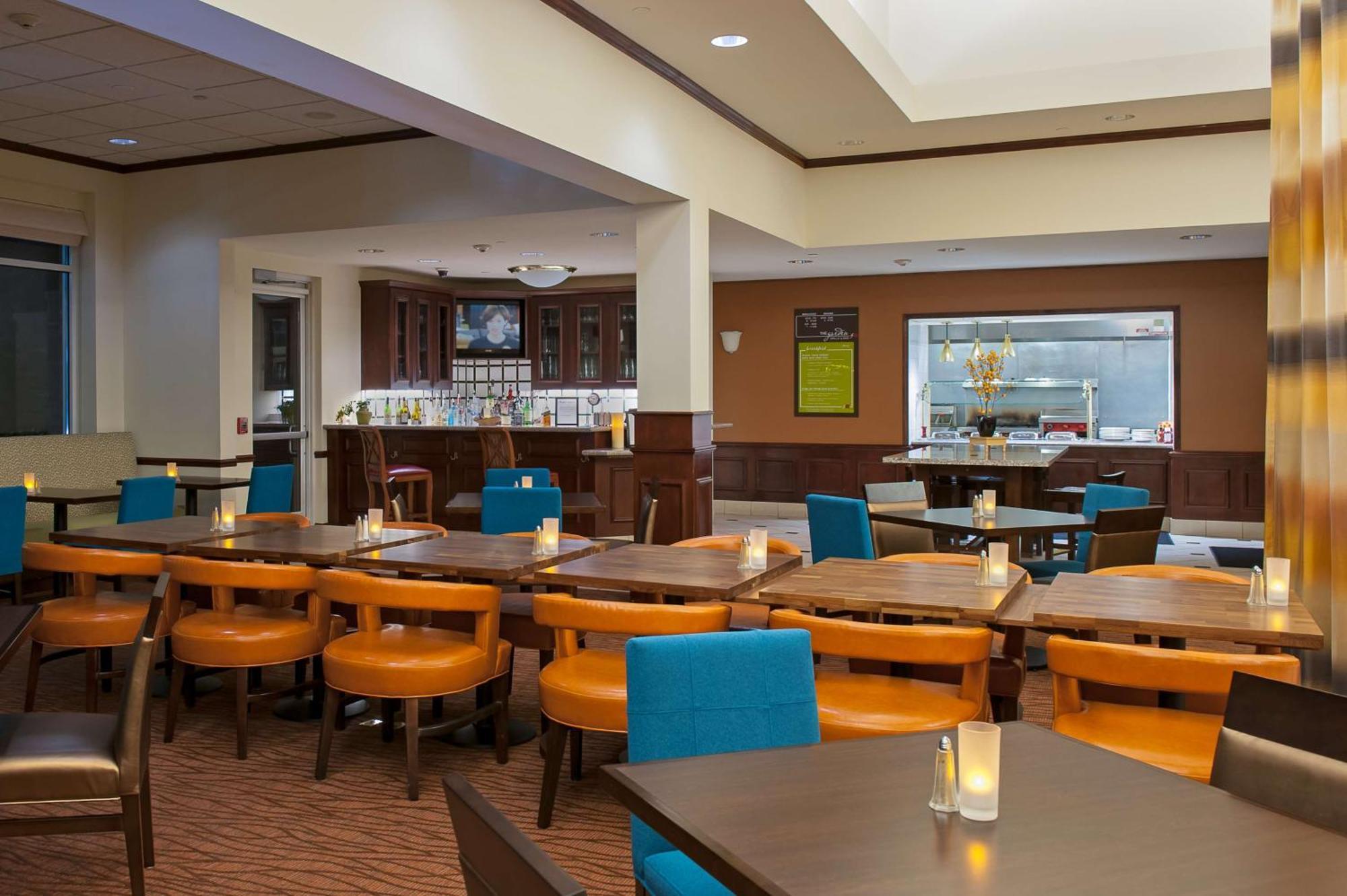 Hilton Garden Inn St. Paul Oakdale Экстерьер фото